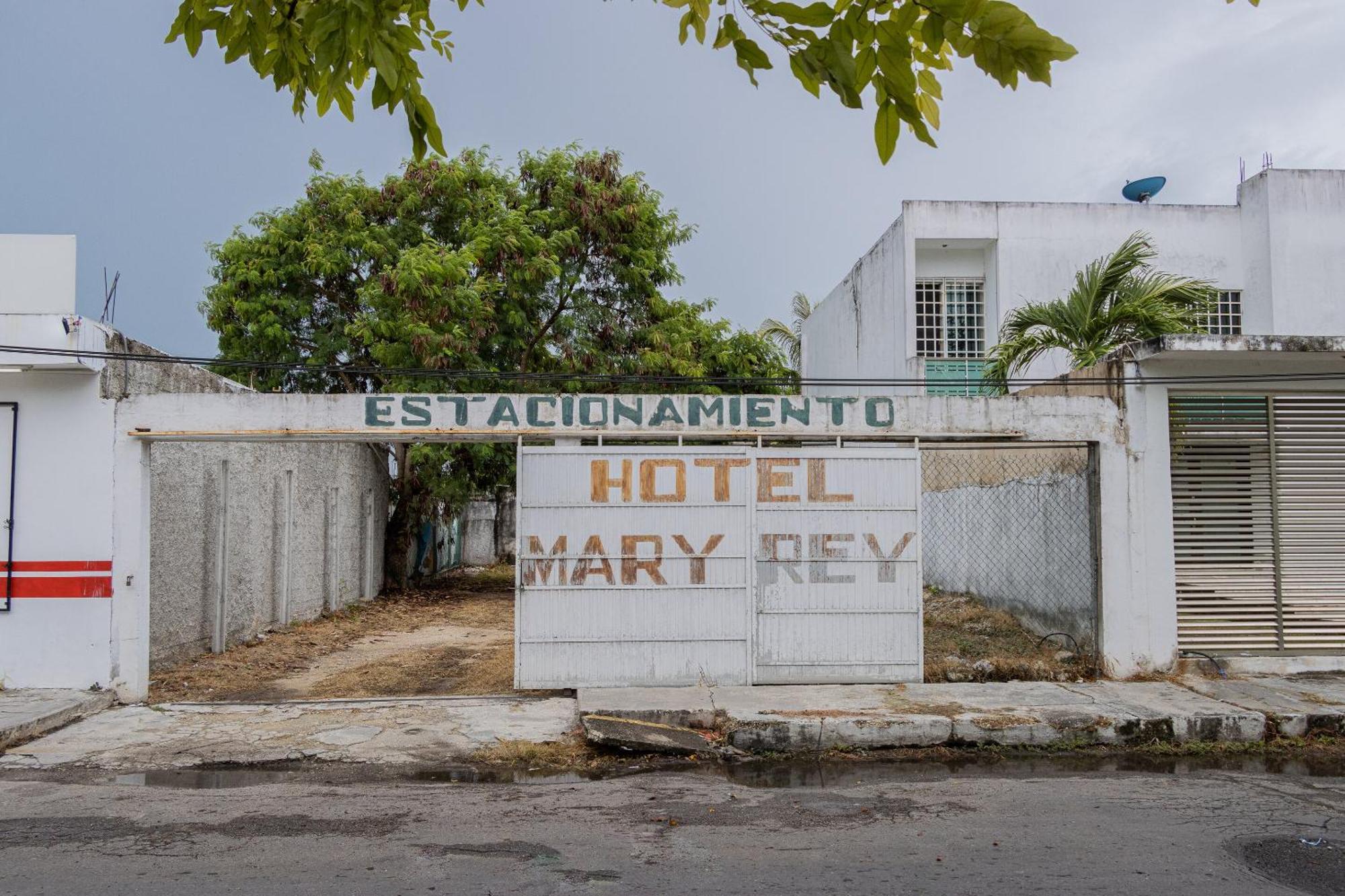 Oyo Hotel Marias,Aeropuerto Internacional De Четумал Екстериор снимка